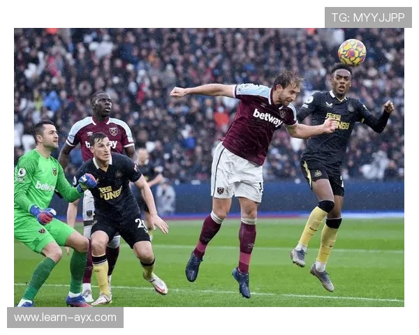 托特纳姆热刺最新动态：球队转会与战绩全面解析